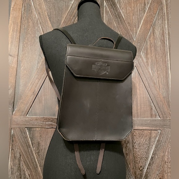 HarleyDavidson Bags Harley Davidson Medium Leather Backpack Poshmark